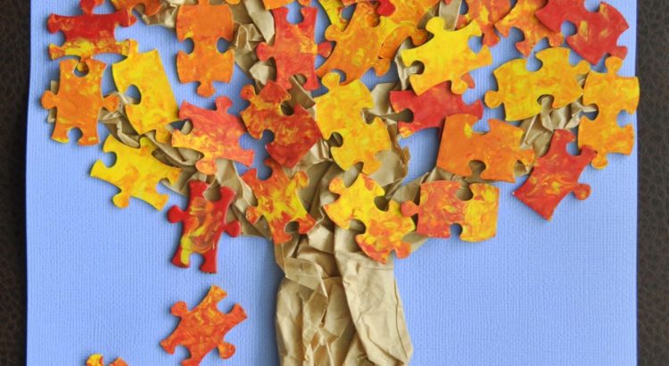 Árbol representado con piezas de rompecabeza